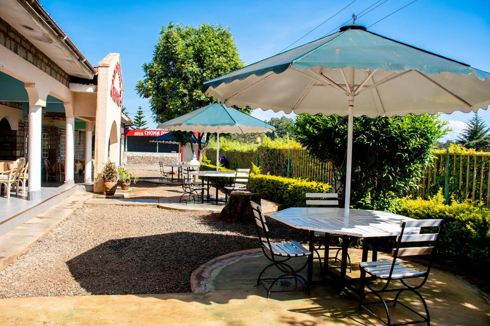 Super Break Hotel Kitale Exterior foto